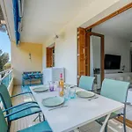 Stunning Modern 2 Bedroom With Pool 5-min Walk To 公寓 *